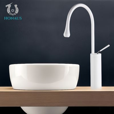 Gravity Die Casting Wash Basin Faucet Brass Body European Style Deck Mounted