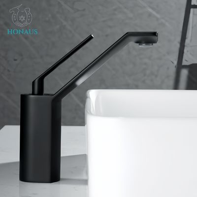 Luxury Wash Basin Faucet Chrome Electroplated Surface Copper Body Ceramic Valve