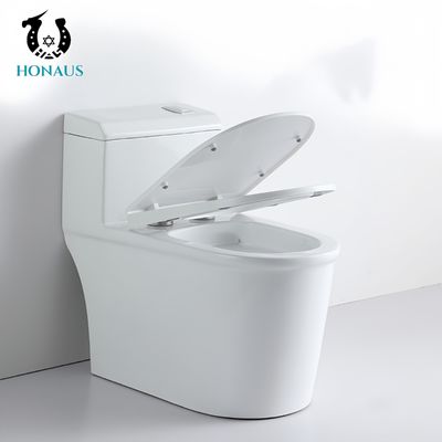 Modern Ceramic One Piece Toilet Bowl Classic Design Dual Flush ISO CE Best Quality